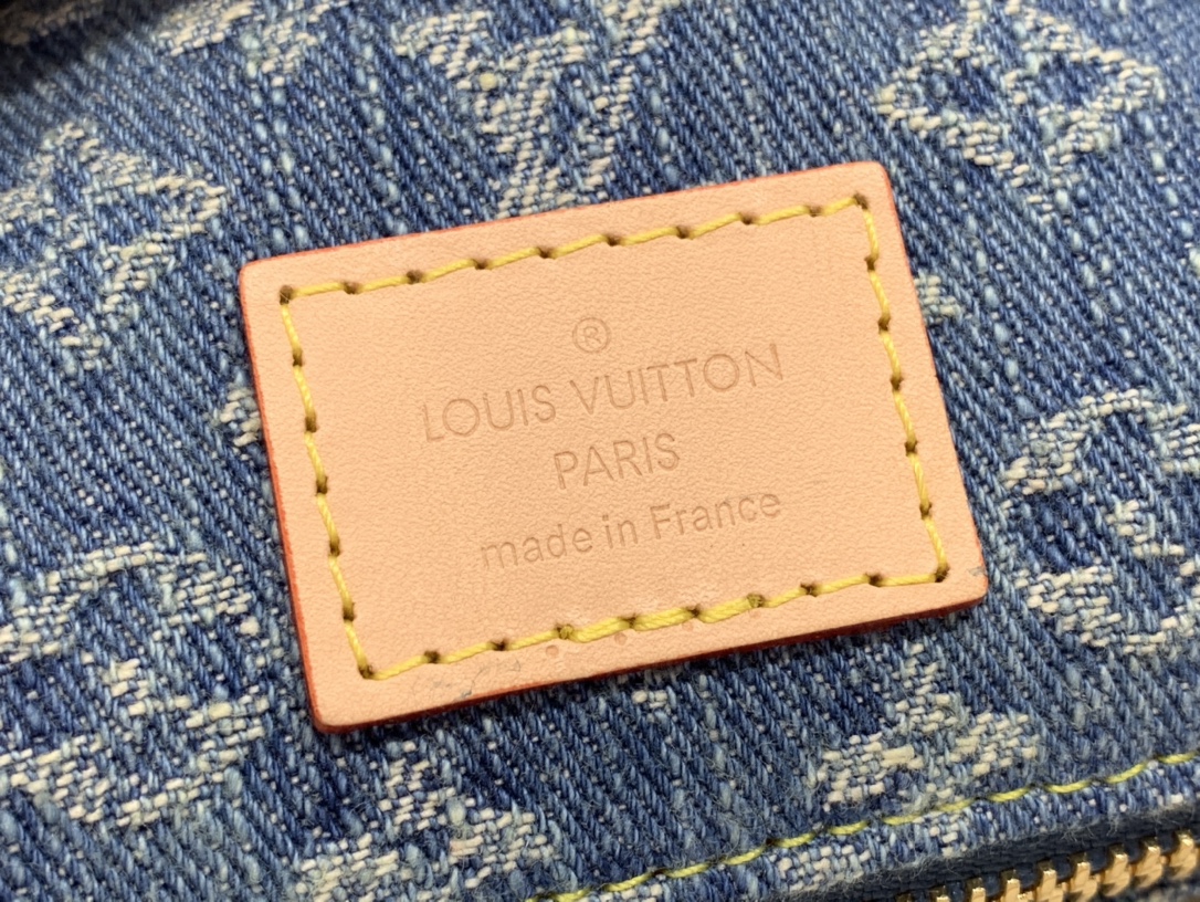 最高級ルイヴィトンスーパーコピー ルイヴィトンバッグコピー 新作 LV リミックス キャリーオール NM MM ブルーデニム M46855 モノグラム・デニム ゴールド金具 - 画像 (3)