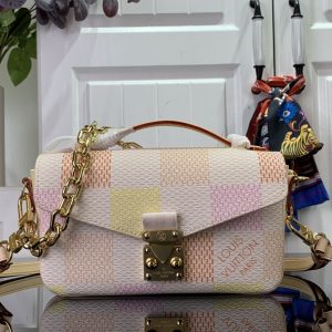 最高級ルイヴィトンスーパーコピー ルイヴィトンバッグコピー ポシェット･メティス EW ピーチ N40749 ダミエ・キャンバス ゴールド金具