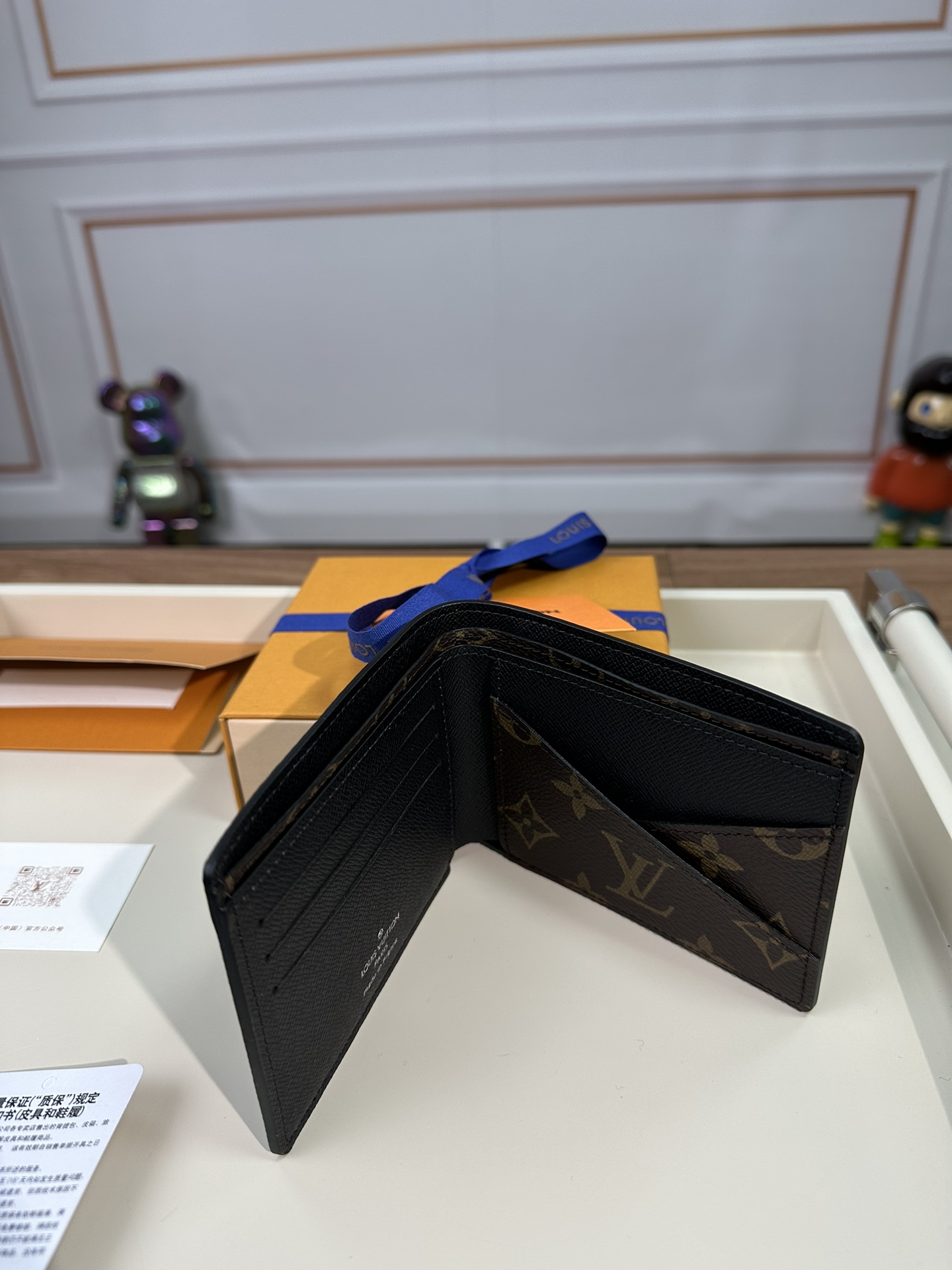最高級ルイヴィトンスーパーコピー ルイヴィトン財布コピー ポルトフォイユ・ミュルティプル ブラック M69408 モノグラム・マカサー キャンバス - 画像 (7)