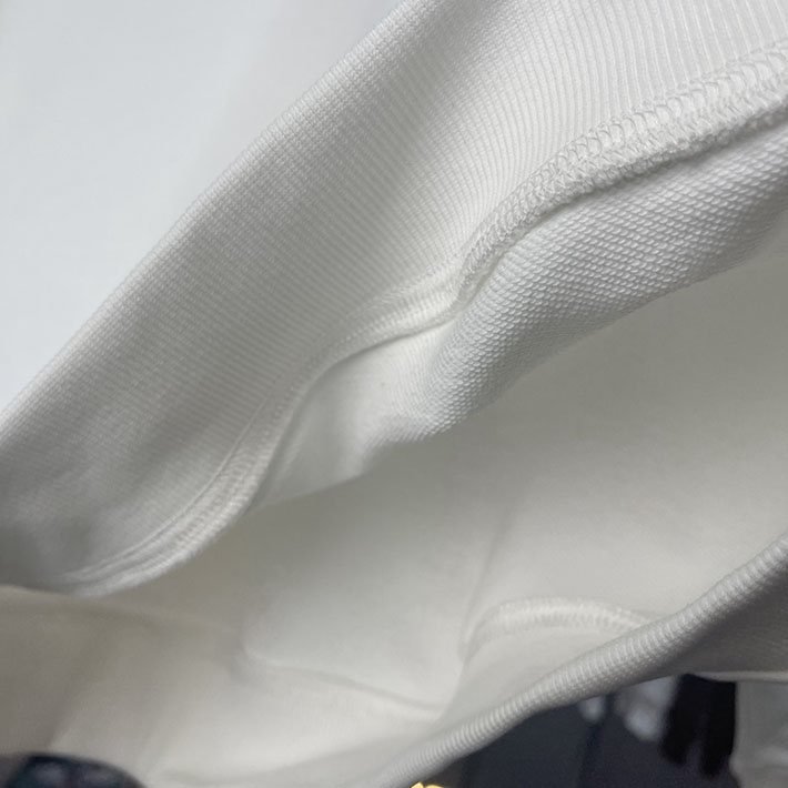 最高級モンクレールスーパーコピー モンクレールスウェットシャツコピー MONCLER 服 スウェットシャツ 2024秋冬新作 ホワイト J20918G00040809KR034 コットン 100% - 画像 (2)