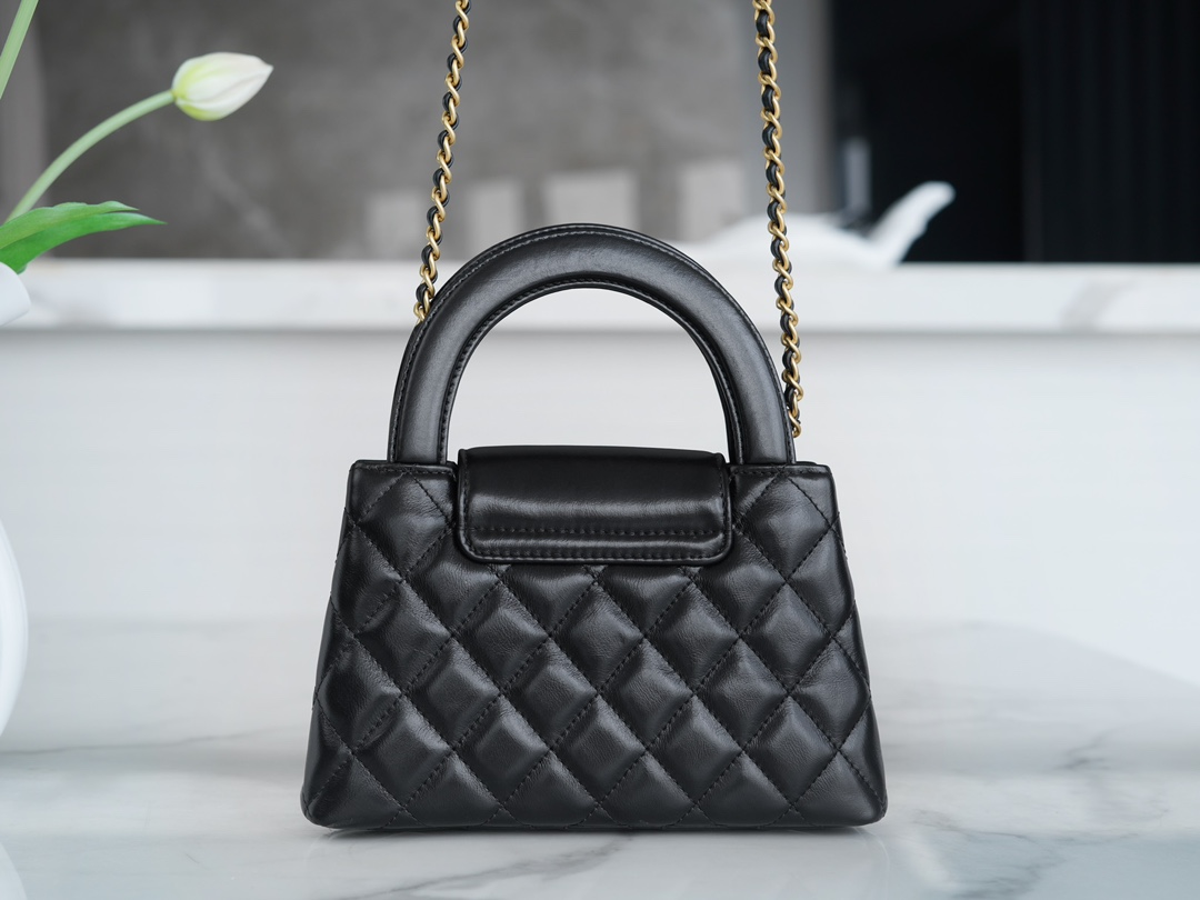 最高級シャネルスーパーコピー シャネルバッグコピー CHANEL ミニ ショッピング バッグ ブラック AS4416 B14296 94305 カーフスキン ゴールド金具 - 画像 (6)