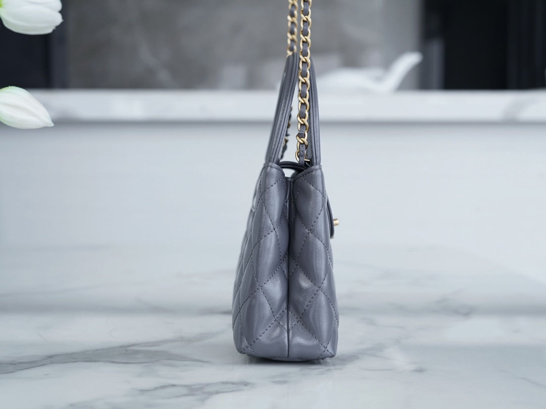 最高級シャネルスーパーコピー シャネルバッグコピー CHANEL ミニ ショッピング バッグ グレー AS4416 B14296 NR652 カーフスキン ゴールド金具 - 画像 (7)
