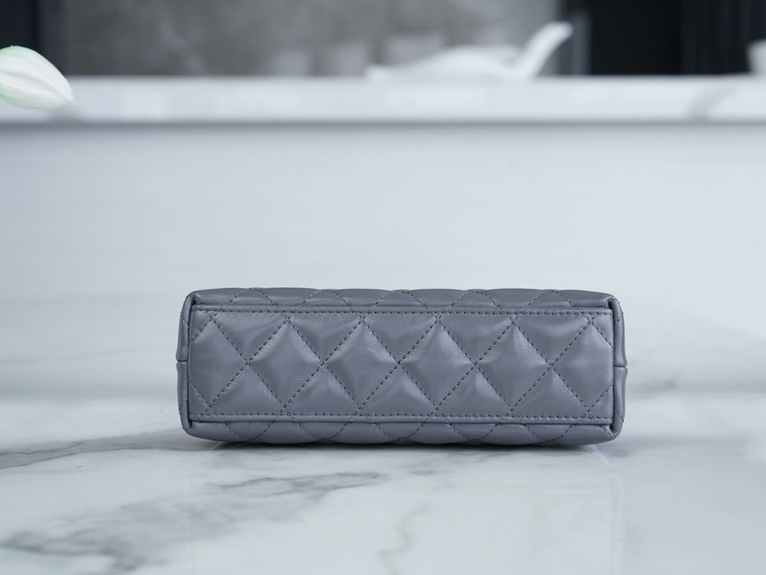 最高級シャネルスーパーコピー シャネルバッグコピー CHANEL ミニ ショッピング バッグ グレー AS4416 B14296 NR652 カーフスキン ゴールド金具 - 画像 (5)