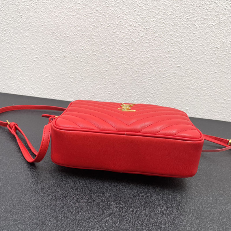 N品 YSL サンローラン ショルダーバッグ ルー カメラバッグ レッド 761554DV7076937 牛革 ゴールド金具 激安優良店 - 画像 (4)