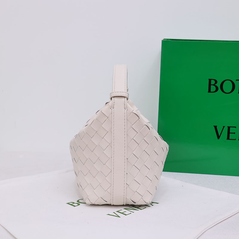 N品 Bottega Veneta ボッテガ・ヴェネタ ミニ ウォレス ホワイト 754443V3IV19009 カーフ ゴールド金具 激安優良店 - 画像 (8)