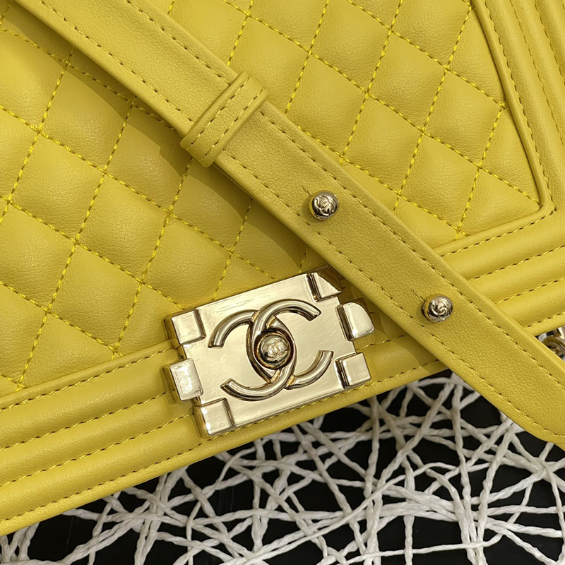 最高級シャネルスーパーコピー シャネルバッグコピー ボーイシャネル25 チェーンショルダーバッグ イエロー A67086 ラムスキン ゴールド金具 2411159 - 画像 (8)