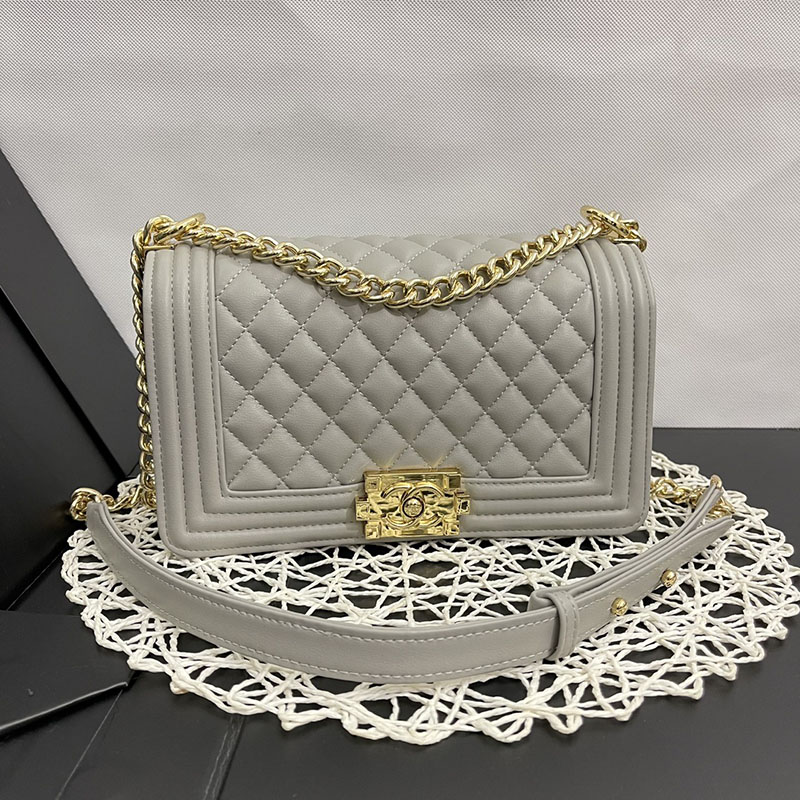 最高級シャネルスーパーコピー シャネルバッグコピー ボーイシャネル25 チェーンショルダーバッグ グレー A67086 ラムスキン ゴールド金具 2411161 - 画像 (9)