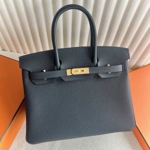 バーキンの定価はいくらですか?