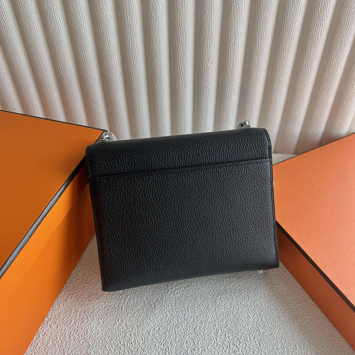 エルメスバッグ 人気 HERMES エルメス ヴェルーミニ 黒 ブラック シェブルミゾル シルバー金具 2025定価 2513296 - 画像 (7)