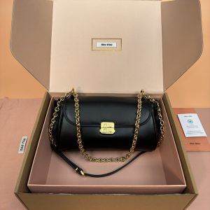 miumiu ショルダーバッグ アウトレット