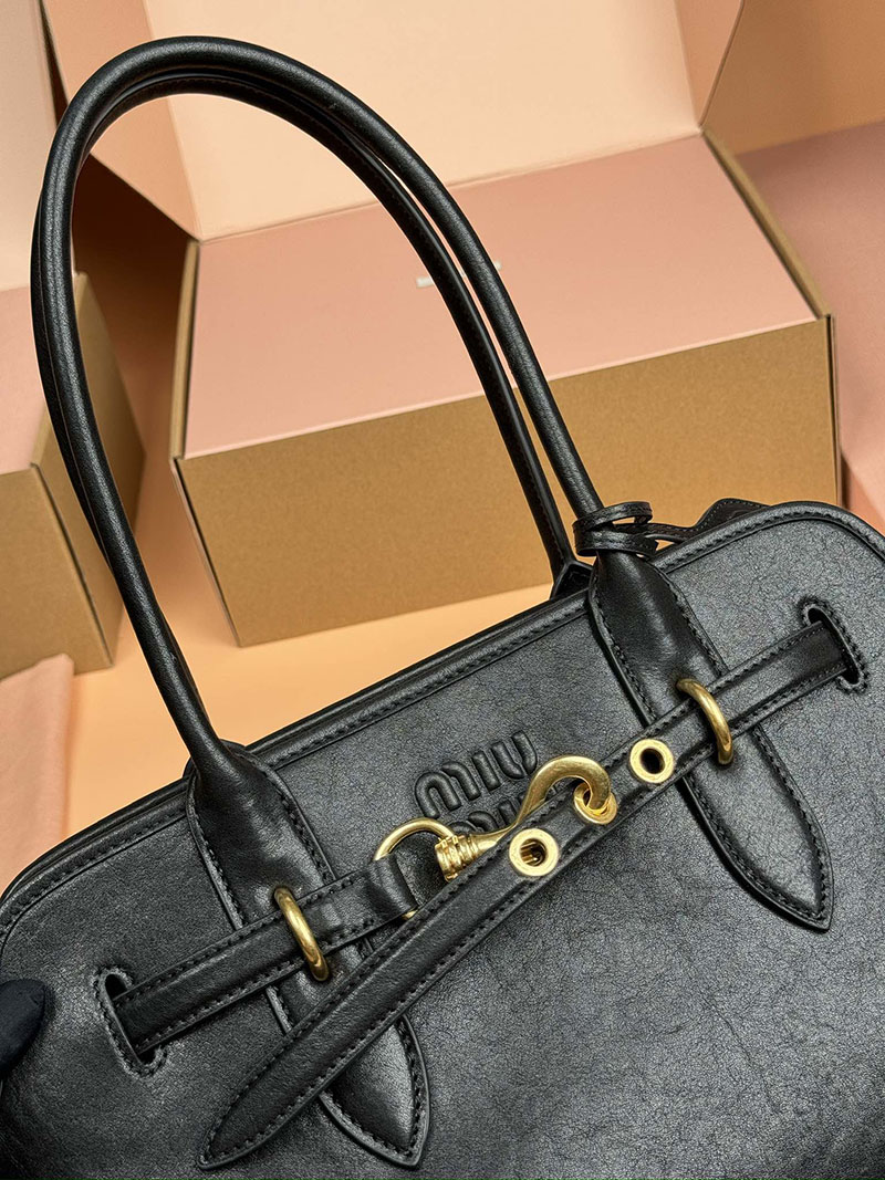 MiuMiu アバンチュール ナッパレザー バッグ ブラック 5BG291_2BBL_F0002_V_OON ゴールド金具 ブランドバッグ アウトレット 店舗 - 画像 (5)