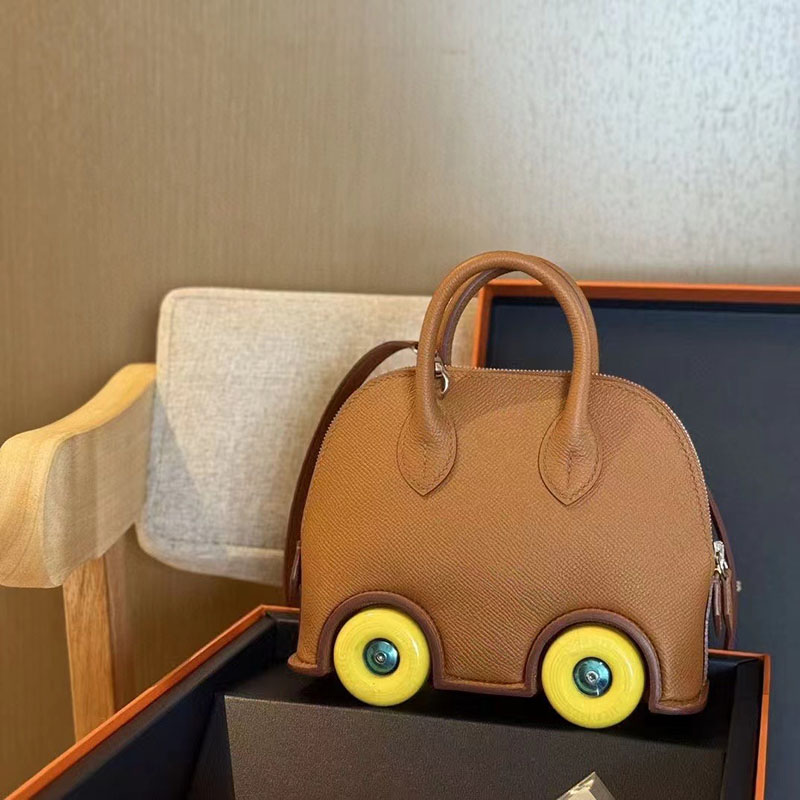 エルメス ボリードオンホイールズ ミニ ゴールド Bolide on Wheels Bag Mini ヴォーエプソン シルバー金具 2025定価 2513459 - 画像 (9)