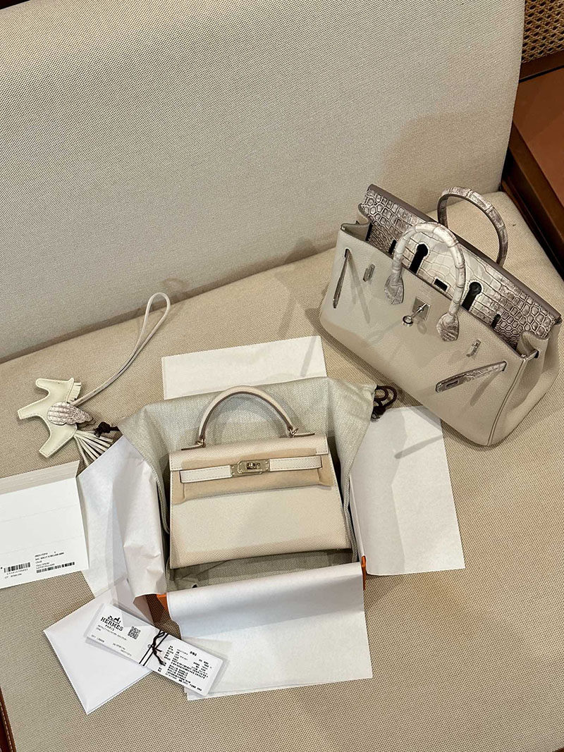 エルメス ケリーミニ 20 外縫い クレ ヴォーエプソン シルバー金具 2412873 ミニケリー 定価 - 画像 (9)