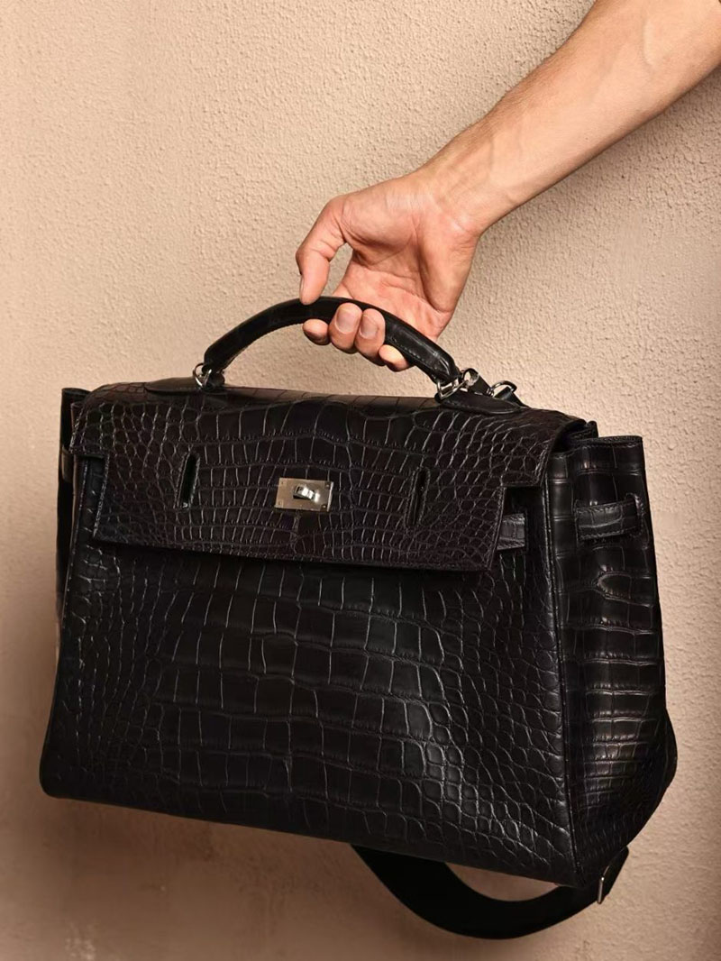 エルメス マキシケリー42 メンズ HERMES ケリー 42cm 内縫い クロ クロコダイル アリゲーターマット シルバー金具 2412889 - 画像 (5)