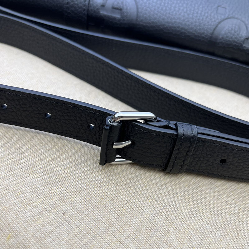 グッチ バッグ 新作 GUCCI ジャンボGG ミディアム メッセンジャーバッグ 760234 AABY0 1000 ブラック メッセンジャーバッグ メンズ 人気ランキング - 画像 (5)
