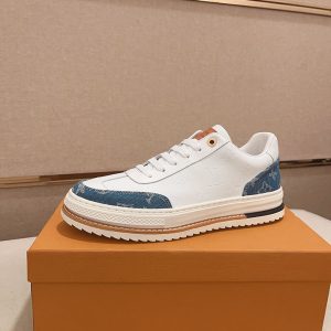 スニーカー 人気ブランド