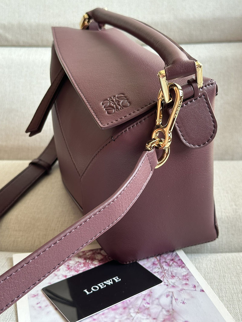 レディース ロエベ バッグ 人気 LOEWE パズルバッグ スモール A510P60X41-7240 ダークバーガンディ クラシックカーフ ゴールド金具 - 画像 (8)