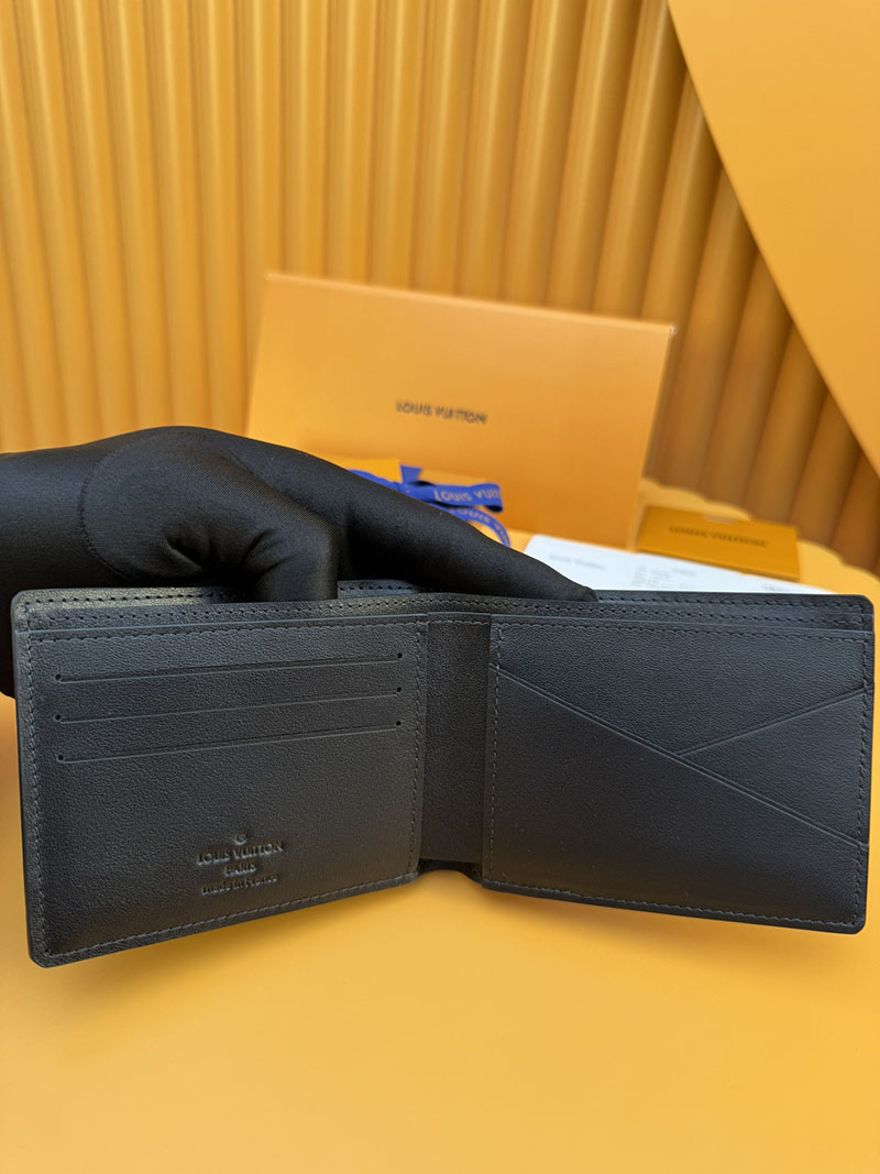 安い ルイヴィトン ポルトフォイユ・ミュルティプル M82072 RFID トリヨンレザー ブラック ルイヴィトン 財布 メンズ - 画像 (5)