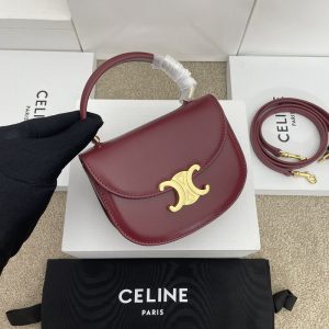 御殿場アウトレット セリーヌ 品揃え