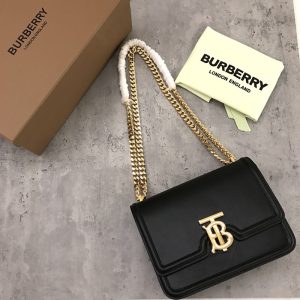 レディース バーバリー ショルダーバッグ 人気