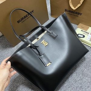 バーバリー トートバッグ レザー