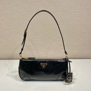 プラダ ショルダーバッグ ミニ