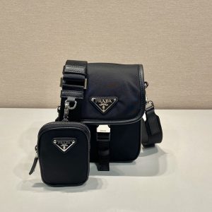 プラダ ナイロンバッグ アウトレット
