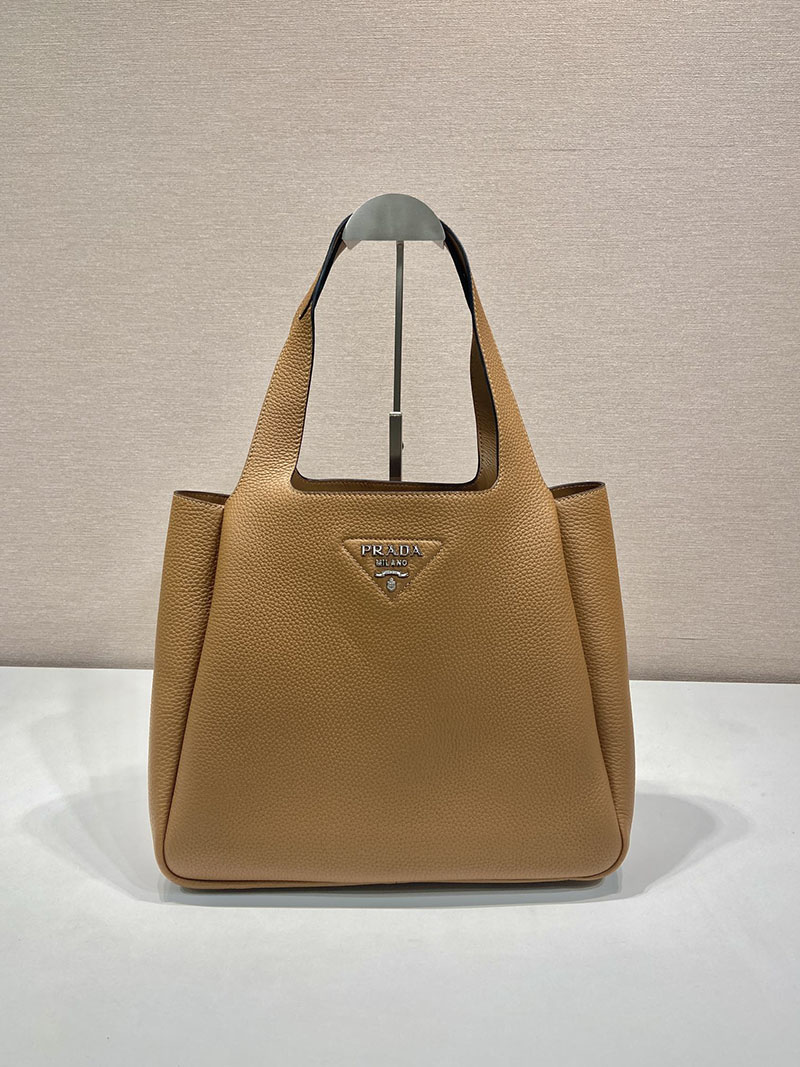 プラダ トートバッグ レザー