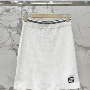 ミュウミュウ ニット スカート