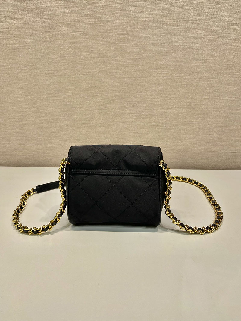 プラダ アウトレット PRADA 三角ロゴ プレート ナイロン テスート キルティング ウエスト ポーチ ショルダー バッグ 1BD643 ブラック H品 プラダ ナイロンバッグ アウトレット - 画像 (7)