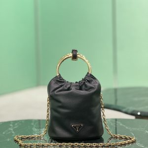 プラダ ハンドバッグ レディース
