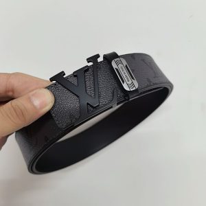 ヴィトン ベルト メンズ 人気