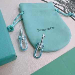 ティファニー ピアス アウトレット