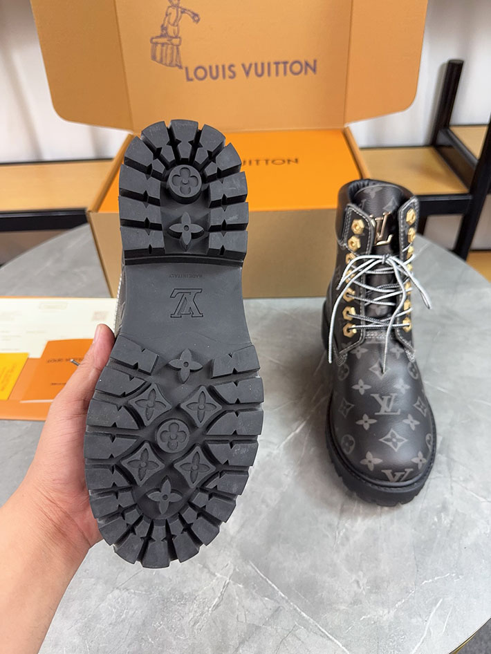 最高級ルイヴィトンスーパーコピー LV × Timberland 6-IN アンクルブーツ ノワール ブーツ 靴 FA0264 N品 ルイヴィトン ティンバーランド - 画像 (3)