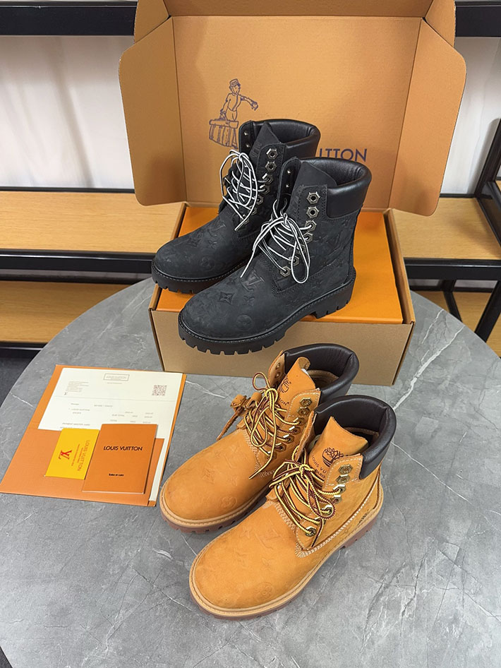 最高級ルイヴィトンスーパーコピー LV × Timberland 6-IN アンクルブーツ ノワール ブーツ 靴 2522902 N品 ティンバーランド ヴィトン プレ値 - 画像 (2)
