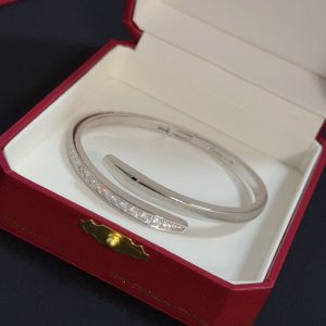 カルティエ 売る まるか