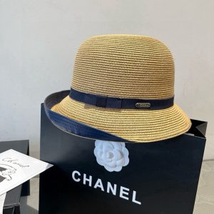 ディオール ハット コーデ