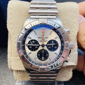 ブライトリング クロノマット44 新品