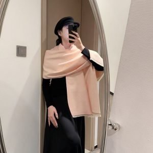 CHANEL マフラー 新作