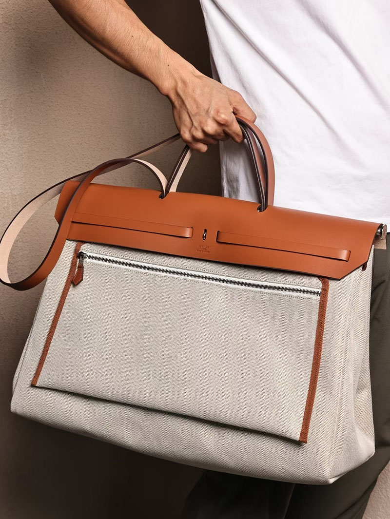 エルメスコピー メンズバッグ HERMES エールバッグジップGM ゴールド ヴァッシュハンター/トワルアッシュ シルバー金具 2524110 - 画像 (3)