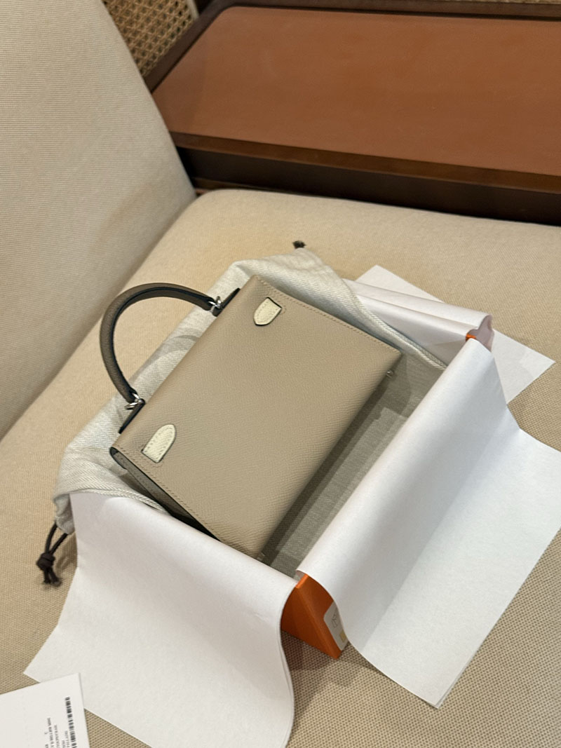 エルメスコピー ミニケリー 定価 HERMES ケリーミニ2 パーソナル トレンチ/クレ ヴォーエプソン シルバー金具 2524117 - 画像 (6)