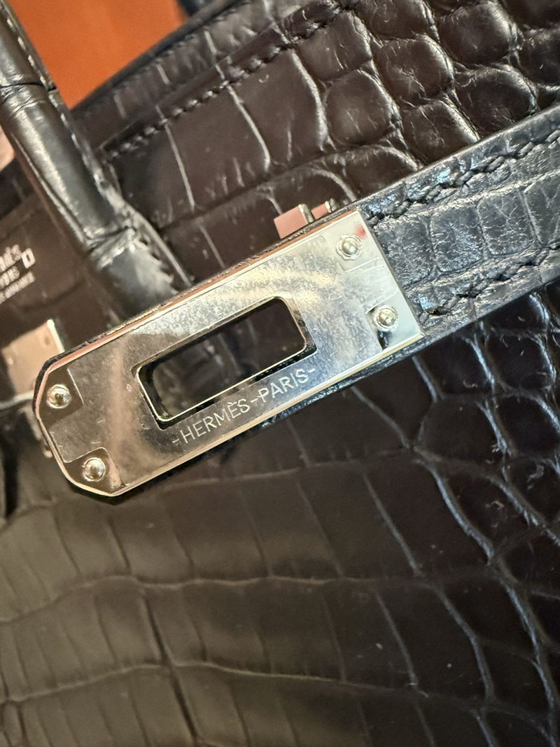 エルメスコピー バーキン25 黒 新品 HERMES バーキン25 黒 ブラック クロコダイル アリゲーターマット シルバー金具 2524126 - 画像 (26)