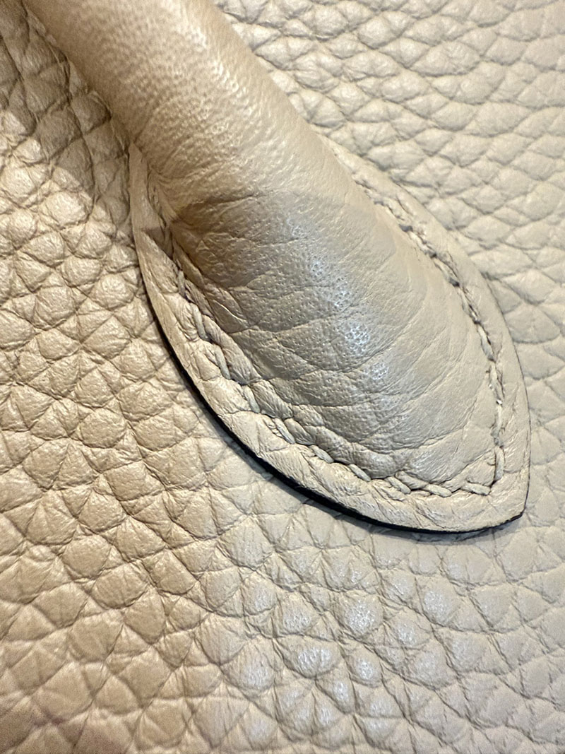 エルメスコピー ボリード27 定価 HERMES ボリード27 トレンチ トリヨンクレマンス ゴールド金具 2524132 - 画像 (3)