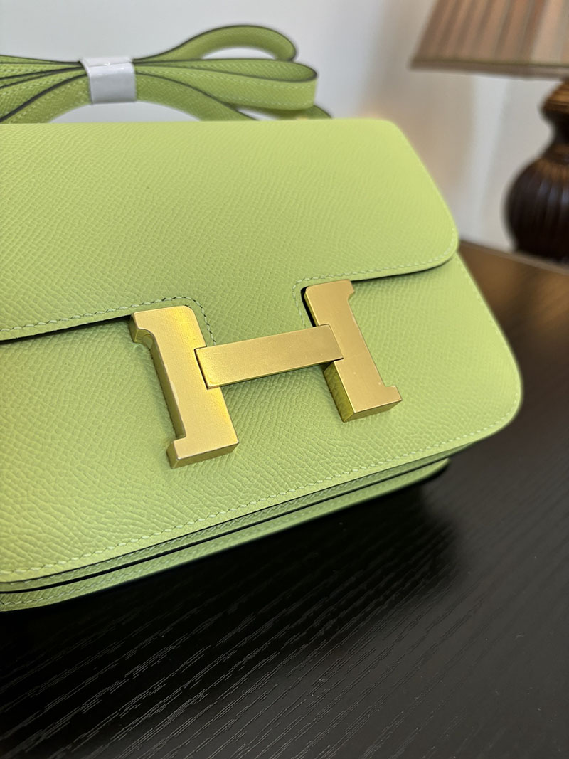 エルメス コンスタンス 超N品 HERMES コンスタンス3 ミニ ライム ヴォーエプソン ゴールド\シルバー金具 2524280 - 画像 (4)