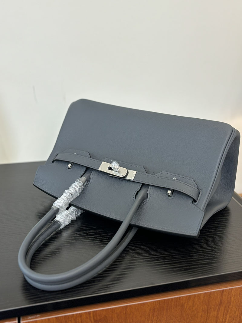 エルメス ショルダーバーキン29 定価 HERMES ショルダーバーキン29 黒 ブラック エバーカラー シルバー金具 2524313 - 画像 (2)