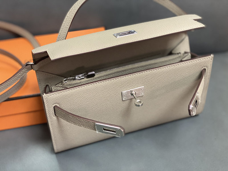 エルメス ケリー トゥー ゴー 定価 HERMES ケリーウォレット ロング トゥーゴー トレンチ ヴォーエプソン シルバー金具 2524327 - 画像 (6)