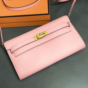 エルメス ケリーウォレット ロング 定価