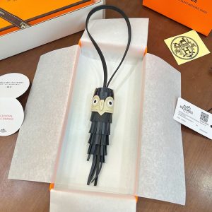 バッグチャーム 大人 女子