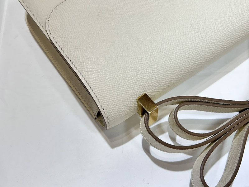 エルメススーパーコピー コンスタンス24 定価 HERMES コンスタンス1 24MM クレ ヴォーエプソン ゴールド金具 2524482 - 画像 (6)