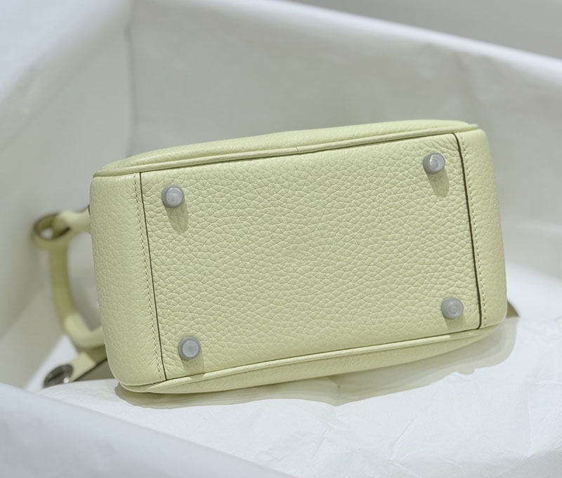 エルメス バッグ ショルダー リンディミニ 定価 HERMES ミニリンディ ジョーヌミルトン トリヨンクレマンス シルバー金具 2524540 - 画像 (6)